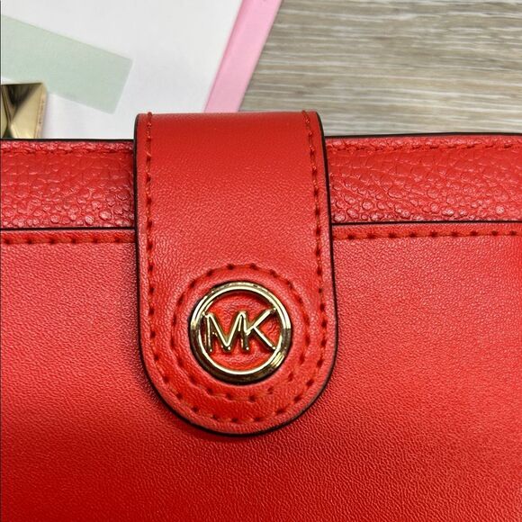1008-5056 Michael Kors Vibrant Red Leather Wallet - Picture 12 of 12